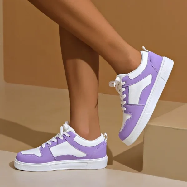 2024 White Red Sports Skate Shoes Ladies Large Size 42 Low Top Casual sneakers Ladies flat comfortable leather skates - Image 4
