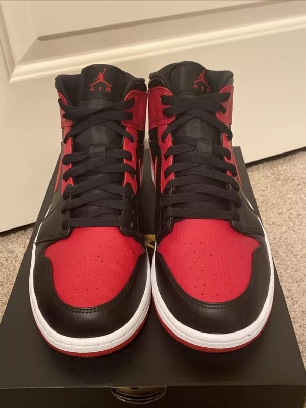 Nike Air Jordan 1 Mid Banned (2020) GS Taille 6,5Y - 554725-074 - NEUF ENVOI RAP