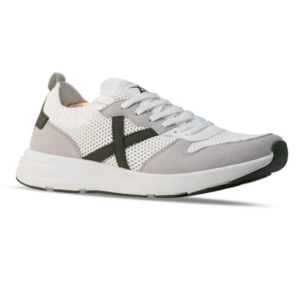 Breathable Fly Knit Sneakers Flexible Sports Shoes CL27371 - Image 3
