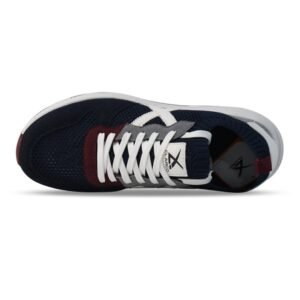 Breathable Fly Knit Sneakers Flexible Sports Shoes CL27371