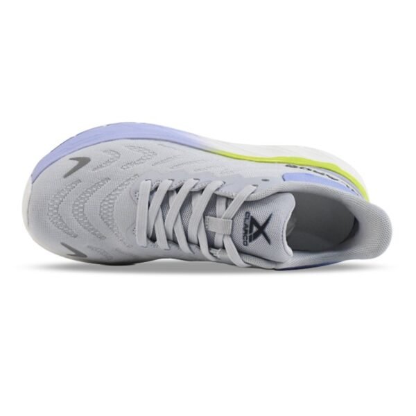Breathable Fly Knit Sports Shoes Fashionable Anti-Skid Sneakers CLSA33 - Image 6