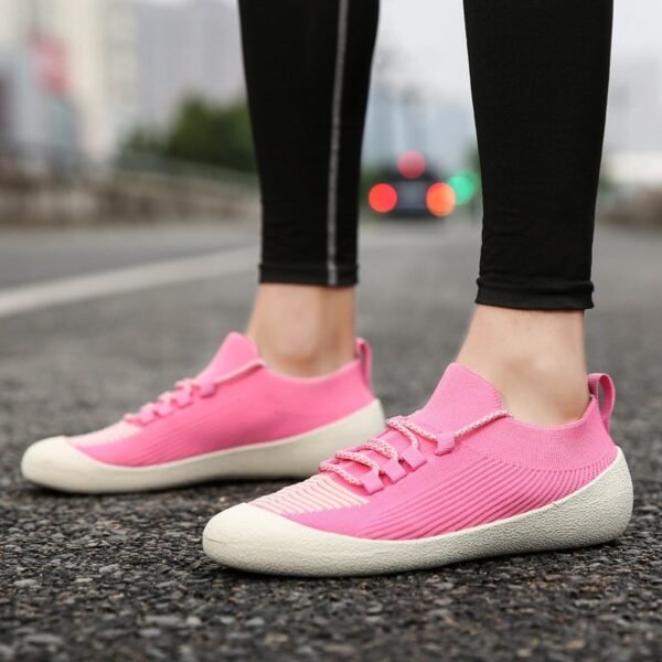 Anti-Toe Collision Breathable Fly-Knit Gym Shoes Lightweight Sneakers CLG1003 - Image 2